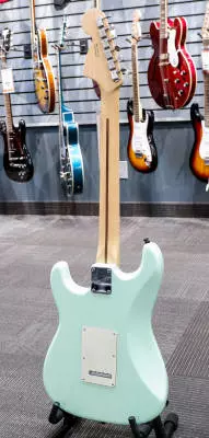 Fender - American Performer Stratocaster, HSS Maple Fingerboard - Satin Surf Green 2